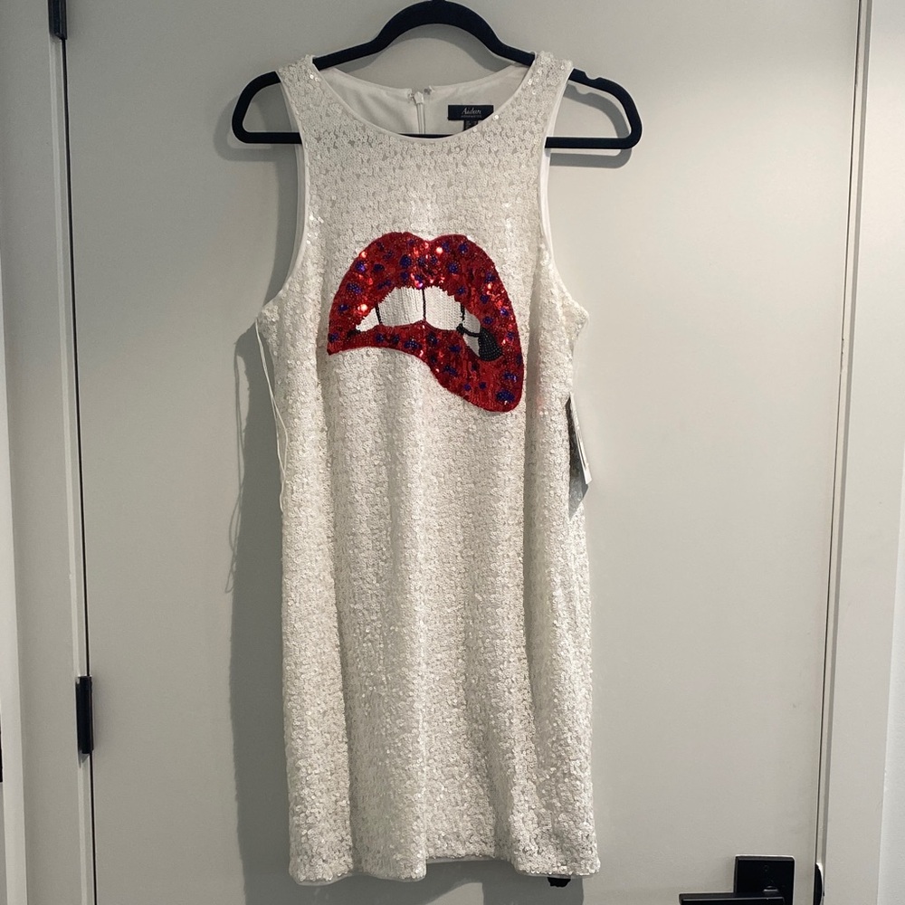 Aidan Mattox White Dress with Red Sequin Lips